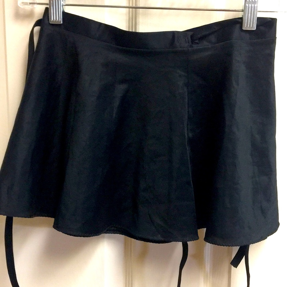 VTG Swim/Dance Wrap Skirt - Picture 2 of 4